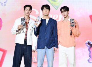 ฟอส-บุ๊ค แท็กทีม อวดโฉมเคส Sheep คอลเลคชั่น “Disney Mickey & Friends”