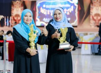 สองสาว ทีมบริหาร All Smart Sustainable Lifestyles Thailand รับ 2 รางวัลใหญ่แห่งปี