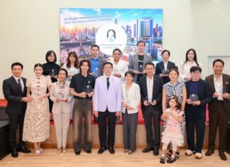 มูลนิธิโรงพยาบาลเด็ก พร้อมด้วย กลัฟ คณาวุฒิ นำผู้บริจาคชม “ศูนย์ปลูกถ่ายไขกระดูกและสเตมเซลล์เด็ก”